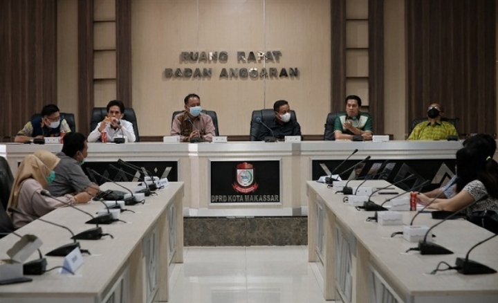 Nurhaldin NH Terima Kunjungan DPRD dari Lima Daerah 